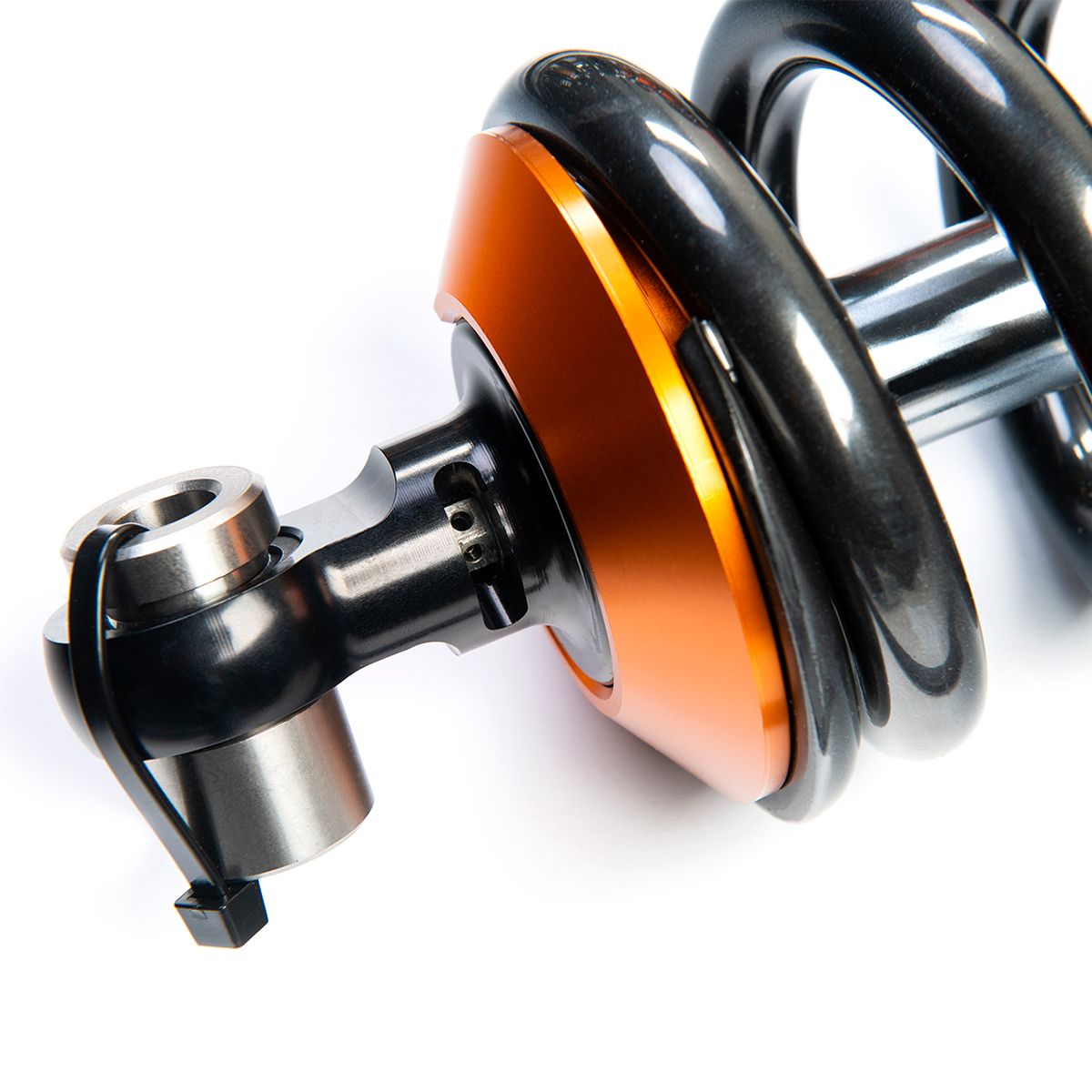 Moton 2-Way Clubsport Coilovers - BMW M3 G80 / M4 G82 xDrive