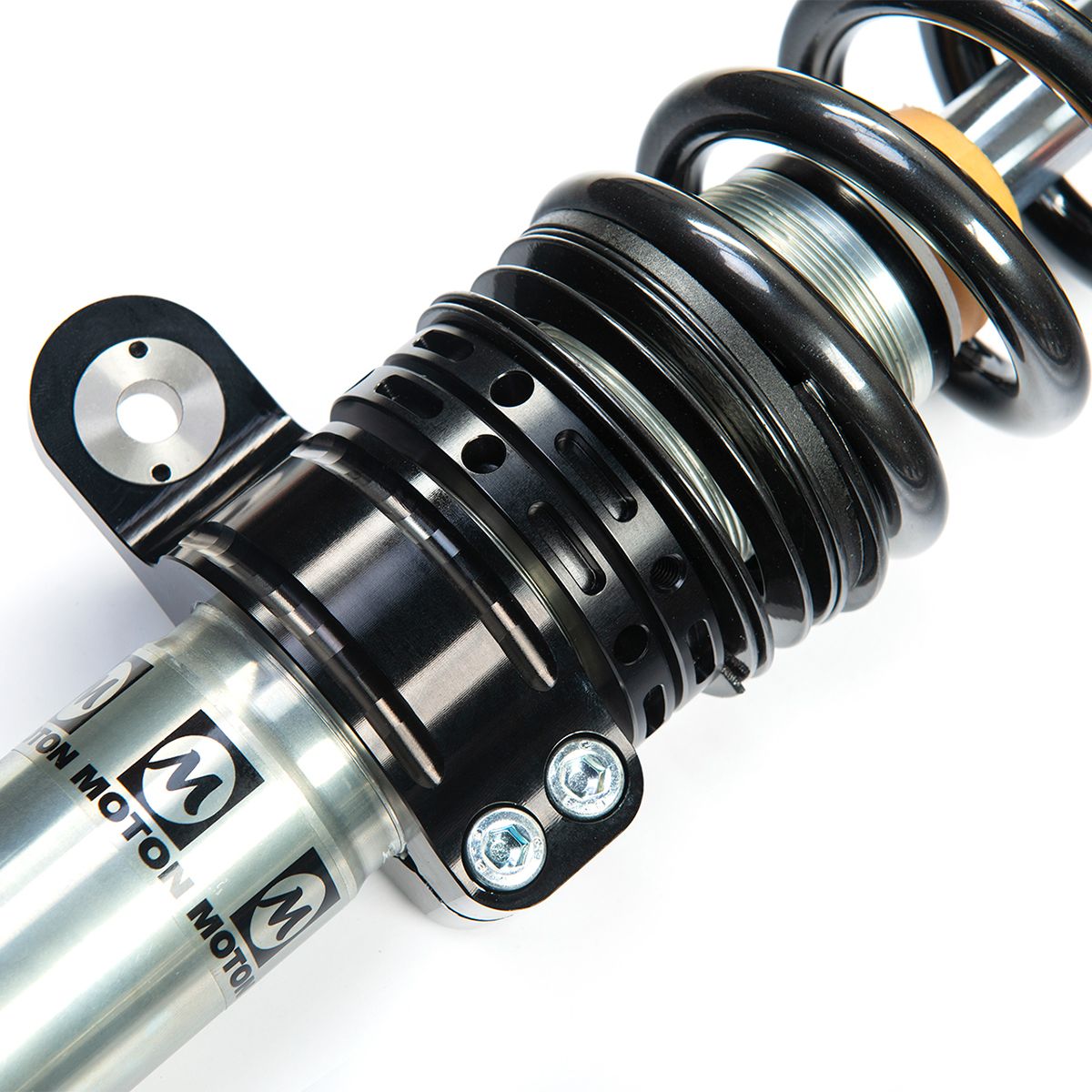 Moton 2-Way Clubsport Coilovers - BMW M3 G80 / M4 G82 xDrive